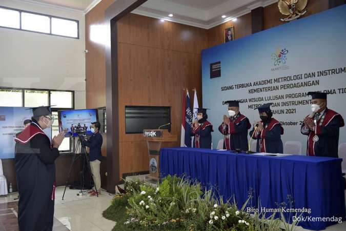Siapkan SDM Kompeten Bidang Kemetrologian, Akademi Metrologi Kemendag Wisuda 61 Mahasiswa