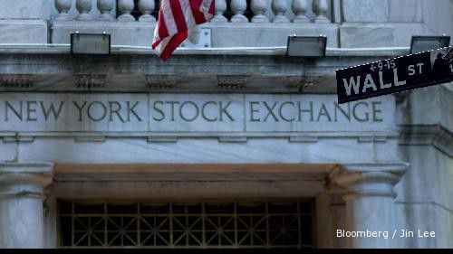 Pengangguran berkurang, Wall Street optimis