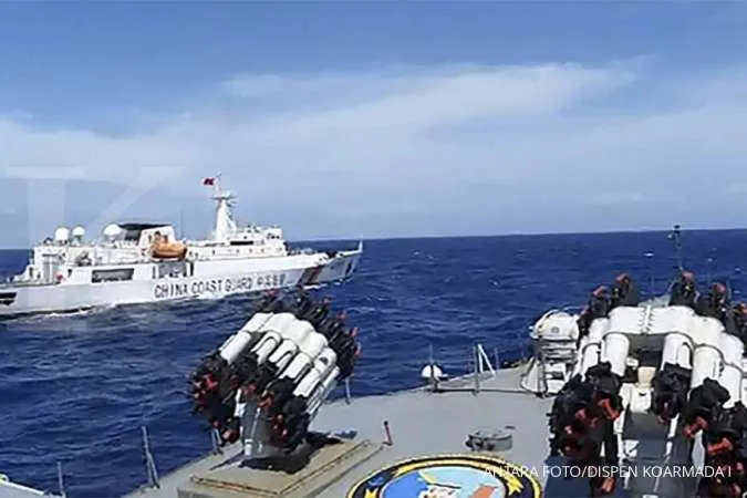 Indonesia boosts patrols after Chinese boat trespasses in its waters
