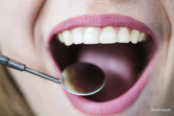 6 Cara Mencegah Gigi Berlubang Sejak Dini Lewat Kebiasaan Baik