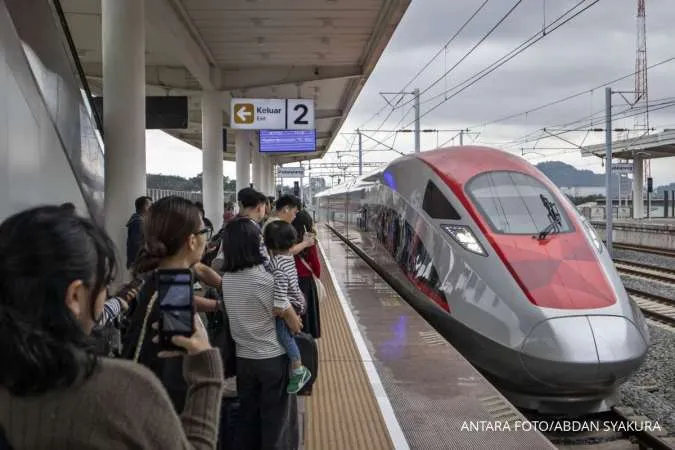 Begini Ketentuan Berbuka Puasa di Kereta Cepat Whoosh