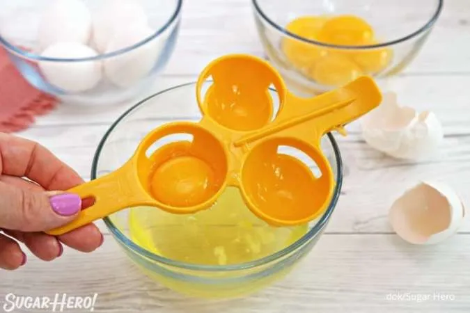 Cara Memisahkan Kuning Telur