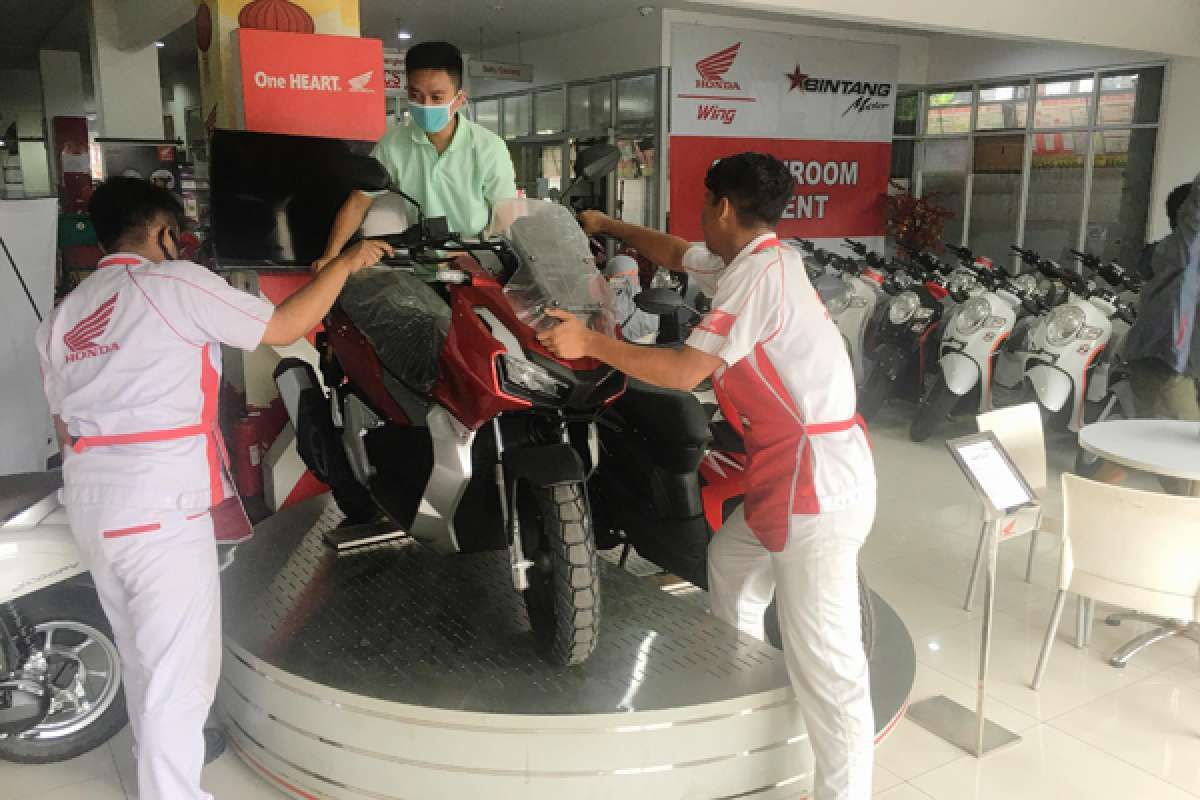 Penjualan motor tahun ini anjlok 45%