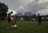 Upaya Evakuasi Warga di Radius Bahaya Erupsi Gunung Ibu Terus Dilakukan