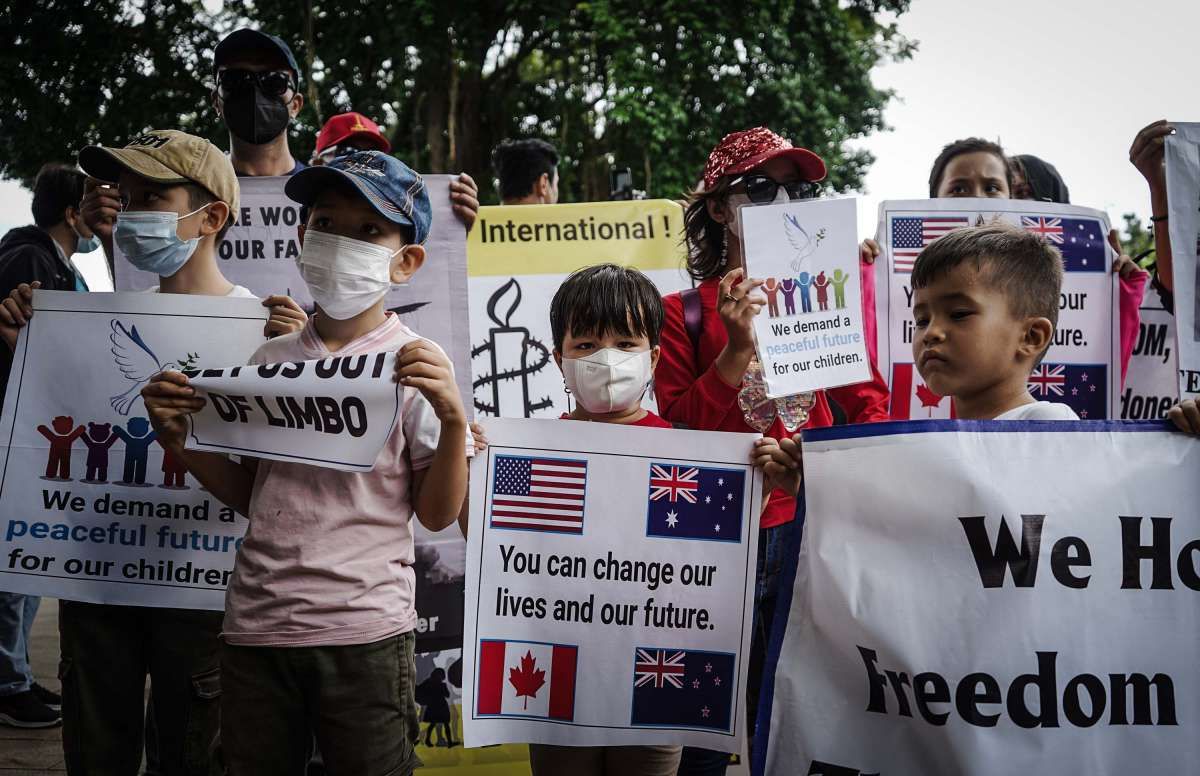 Pengungsi Afghanistan Tuntut Keberangkatan ke Negara Ketiga