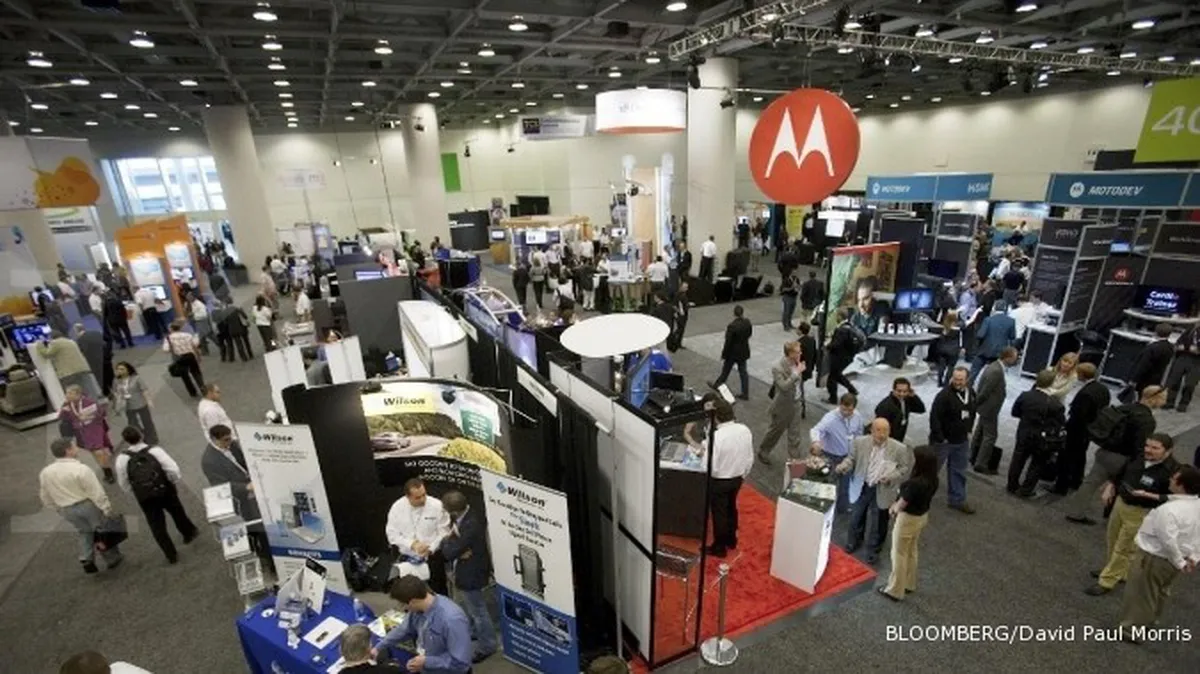 Saingi iPhone 5c, Motorola luncurkan ponsel murah