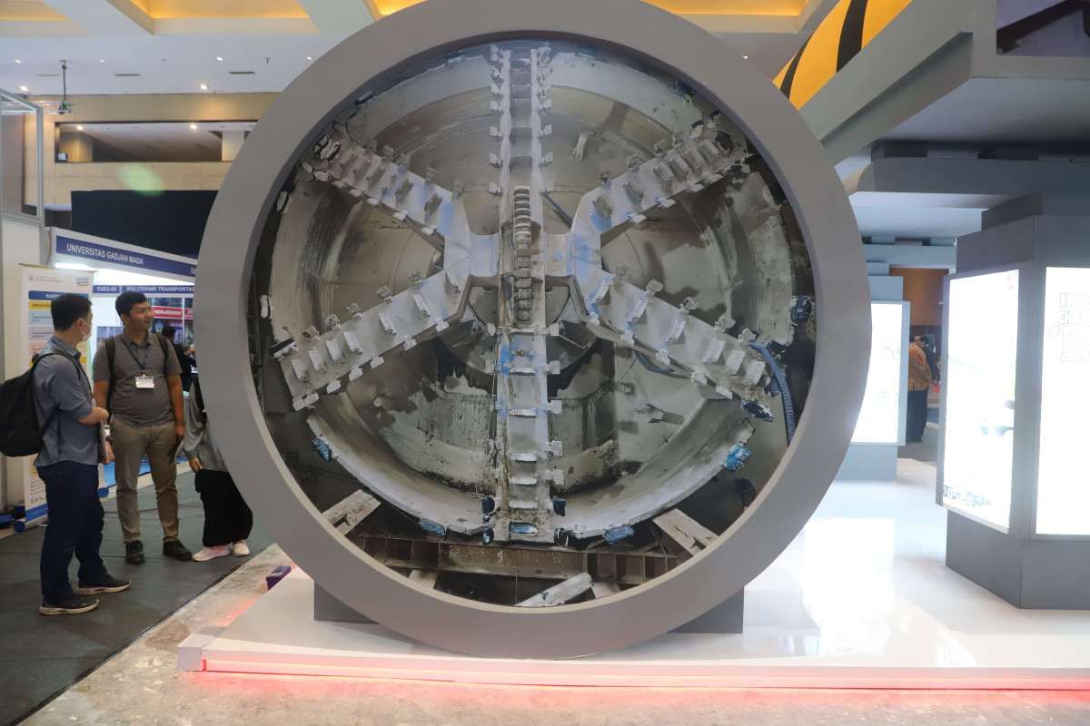 Fokus ke Bisnis Inti, Adhi Karya (ADHI) Bidik Kontrak Baru Rp 23,8 Triliun Tahun Ini