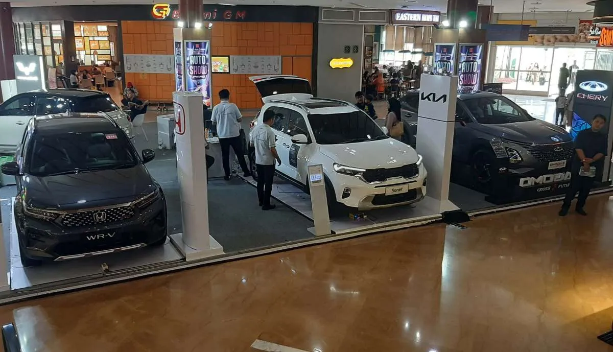 Daya Beli Menipis, Penjualan Mobil Secara Nasional Makin Terkikis