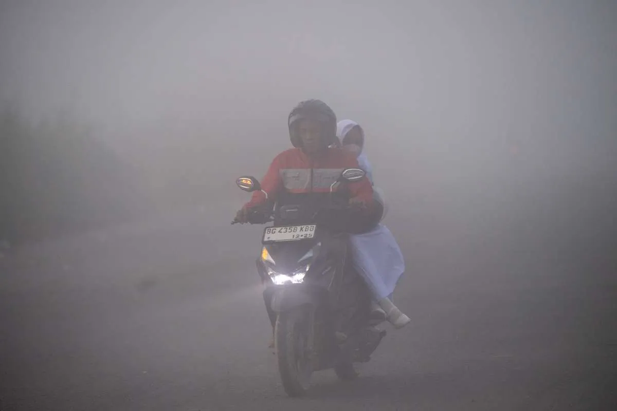 Kabut Asap Karhutla Paksa 1,4 Juta Siswa di 6 Provinsi Belajar dari Rumah