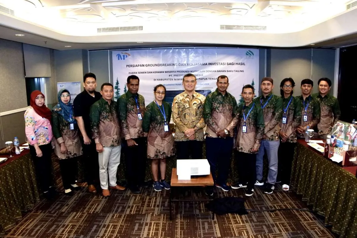 Honey Ajkwa Lorentz & Tambang Mineral Papua (TMP) akan Bangun Pabrik Semen & Keramik