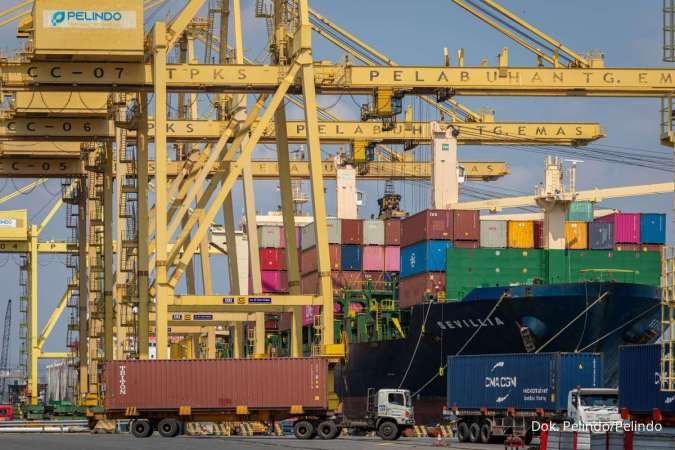 Neraca Dagang Surplus, Arus Logistik Nasional Terus Bergerak