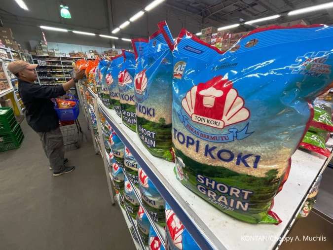 Beras Premium Kembali Penuhi Ritel Modern