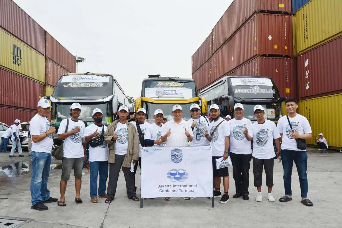 JICT Berangkatkan 600 Pemudik Lewat Program Mudik Gratis