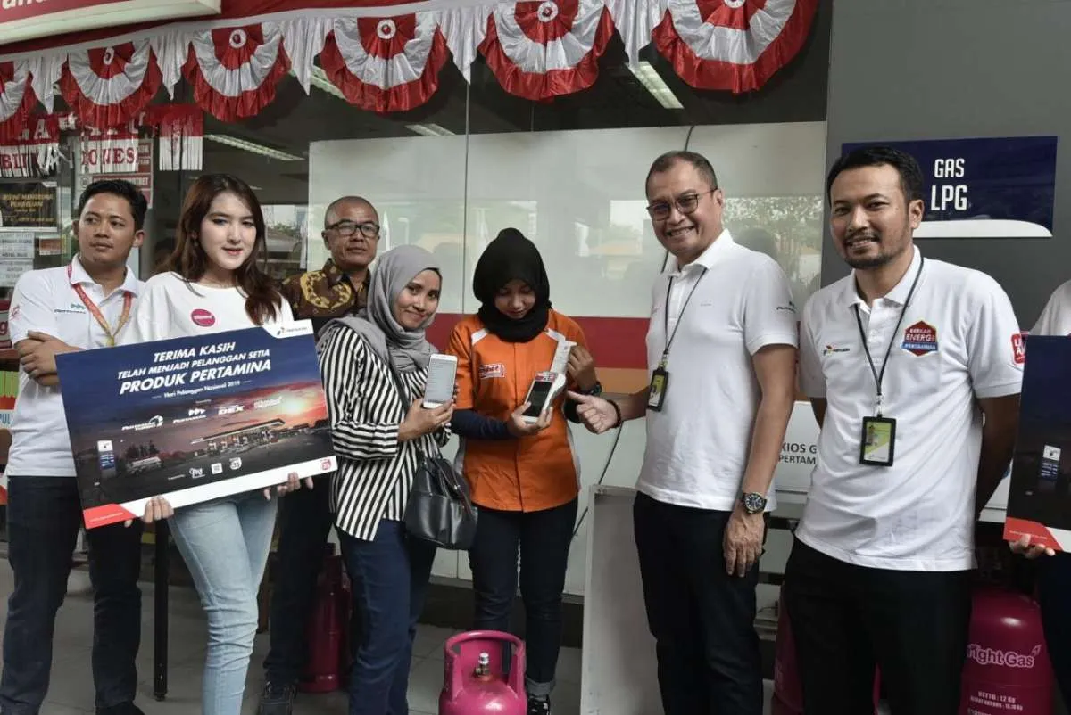 Hari Pelanggan Nasional, Pertamina bagi-bagi Diecast Lamborghini dan saldo Link Aja