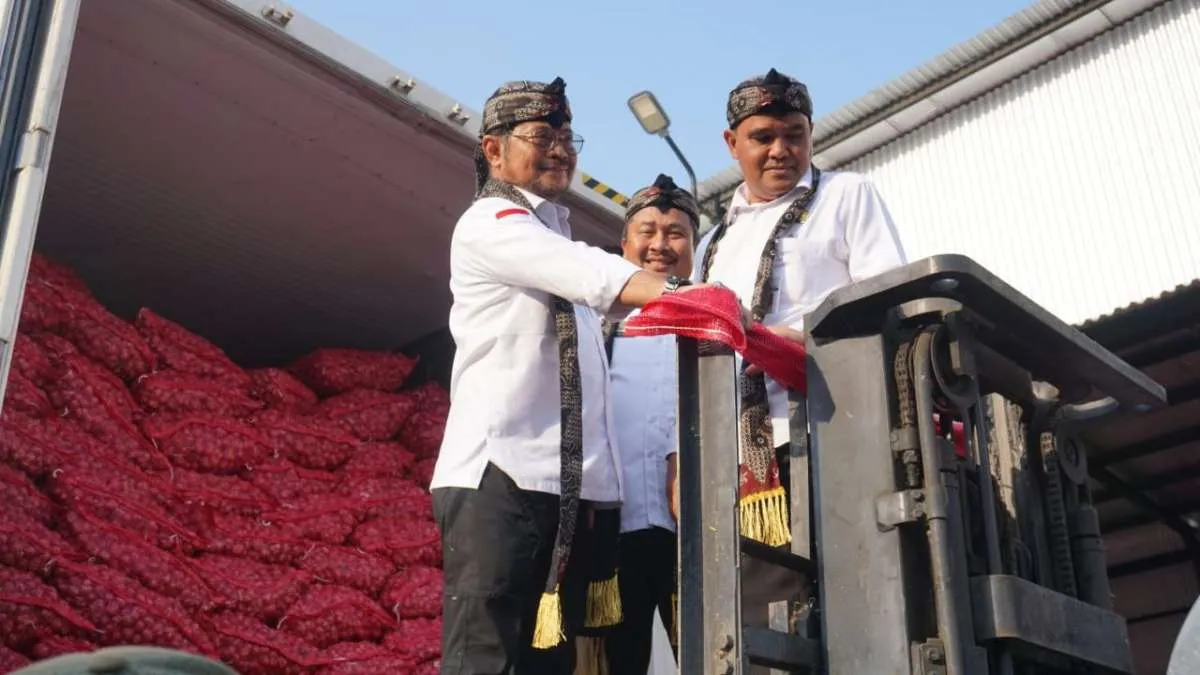 Kementan Lepas Ekspor 96 Ton Bawang Merah Ke Thailand