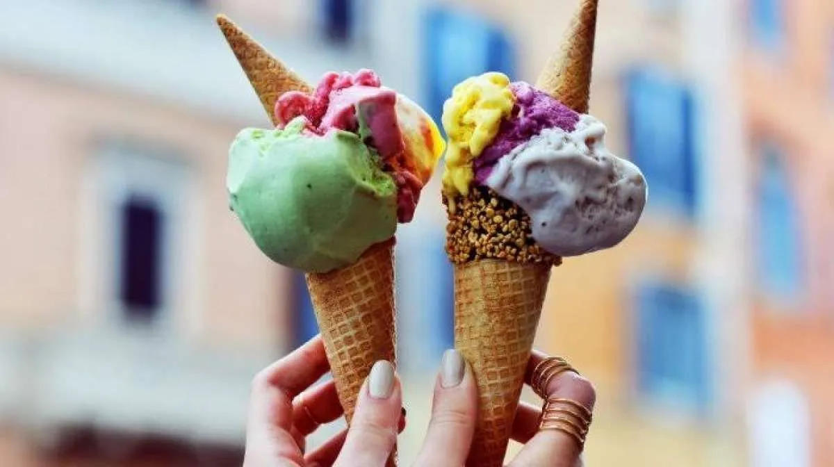 Penderita Kolesterol Tidak Boleh Makan Es Krim? 