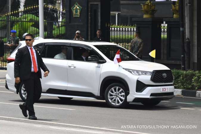 Harga & Keunggulan Innova Zenix, Mobil Pilihan Paus Fransiskus Di Jakarta