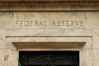 Collins: Ekonomi AS Masih Tangguh, Pemangkasan Suku Bunga The Fed Belum Mendesak