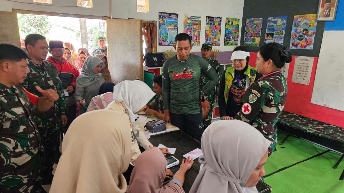 Bakti Sosial Korem 061 Suryakancana Memperingati HUT TNI