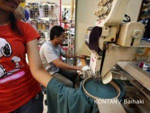 Penyaluran KUR 2011 45% di atas target