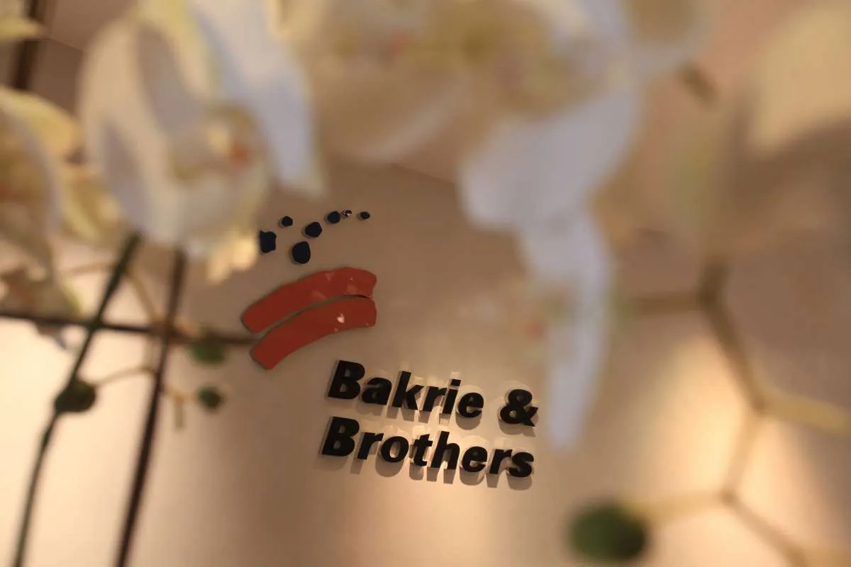 Valbury Sekuritas Rajin Mengoleksi Saham Bakrie & Brothers (BNBR)