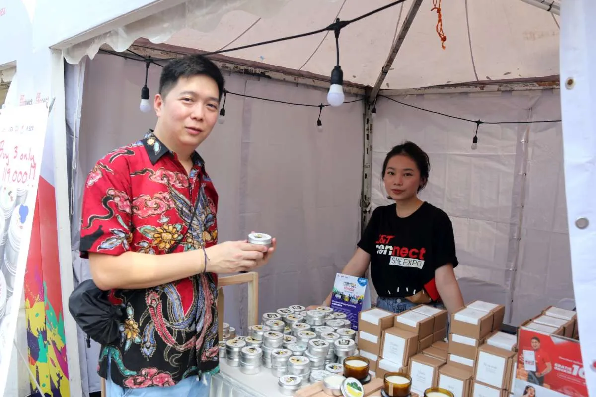 J&T Express Hadirkan 50 UMKM di Pesta Anak Bangsa Guna Tingkatkan Perekonomian 