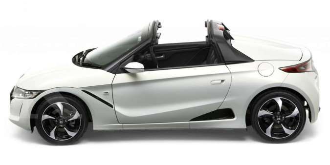 Honda Tampilkan Honda S660 di Dreams Cafe