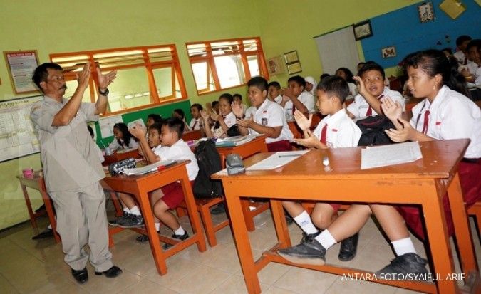 ICW nilai kebijakan pemerataan guru gagal 