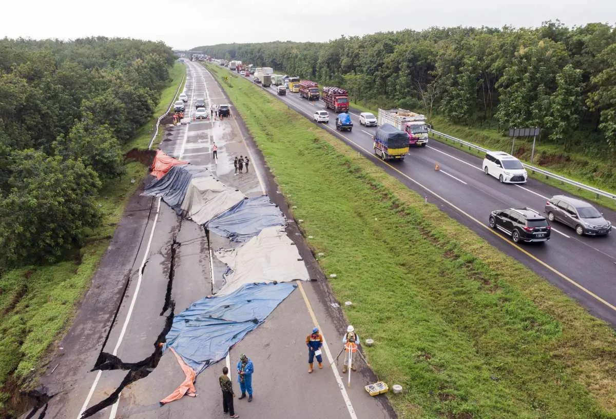 Percepat penanganan jalan tol Cipali KM 122, ini yang dilakukan Kementerian PUPR 