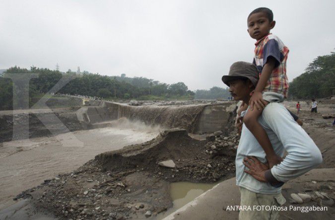 Lahar hujan turun lagi dari gunung kelud