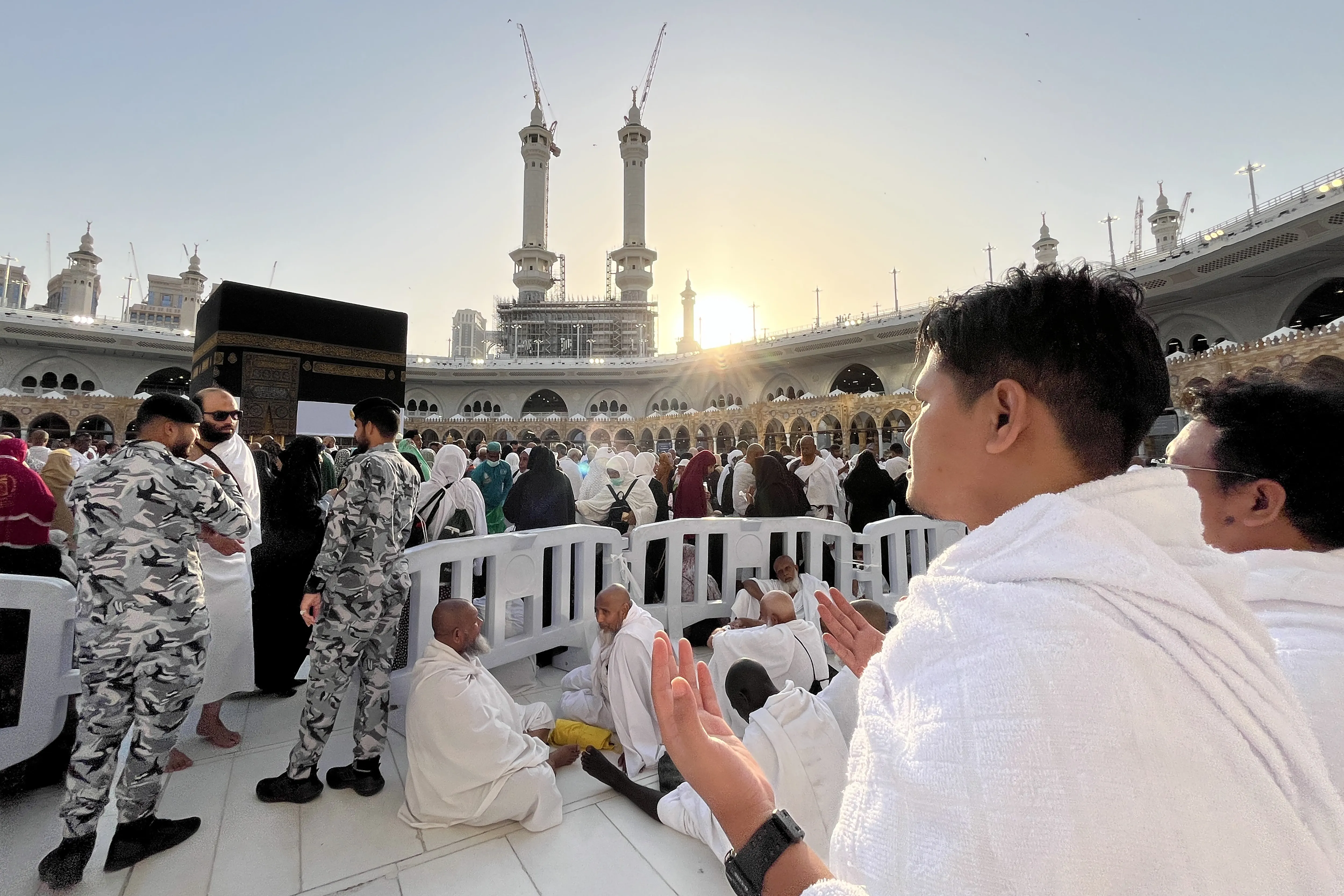 Jamaah padati Masjidil Haram