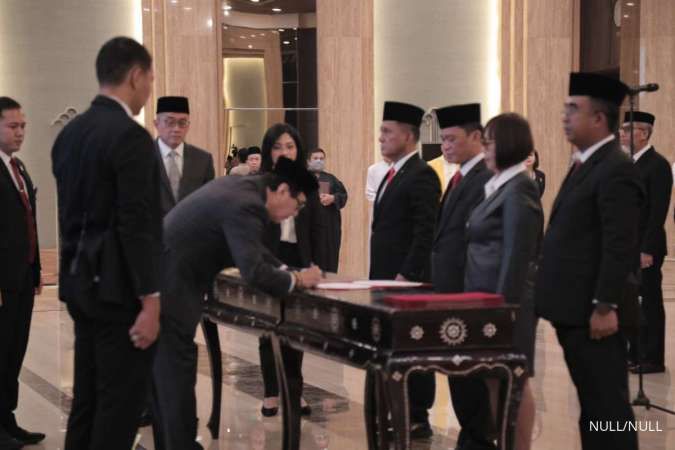 Berperan Menumbuhkan Ekonomi, Menkumham Minta MKN Awasi Notaris Secara Profesional