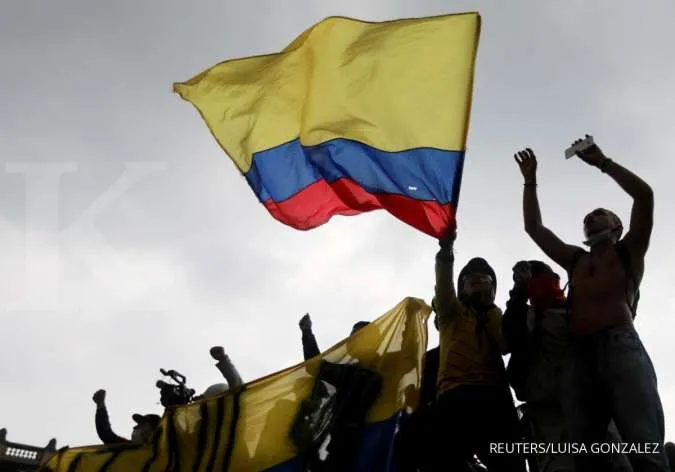Colombia Minimum Wage to Increase 9.54% to $323 Per Month in 2025