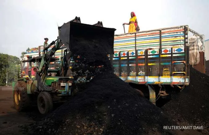 India Invokes Emergency Law to Force Coal-Based Power Plants to Up Output