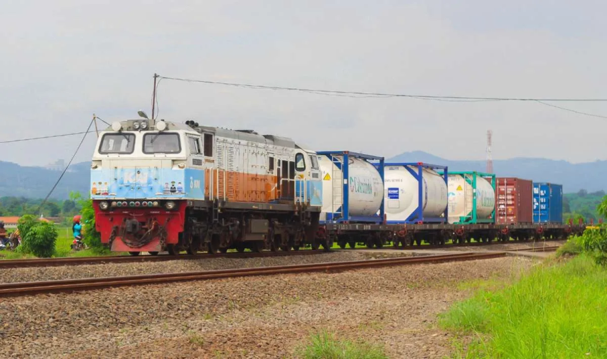 KAI Mengejar Target Volume Angkutan Barang 105 juta Ton di Tahun 2027