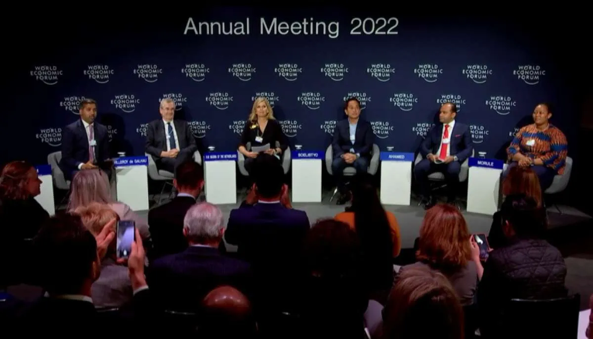 Jutaan Orang Indonesia Pertama Kali Bertransaksi Non-Tunai di Ekosistem GoTo