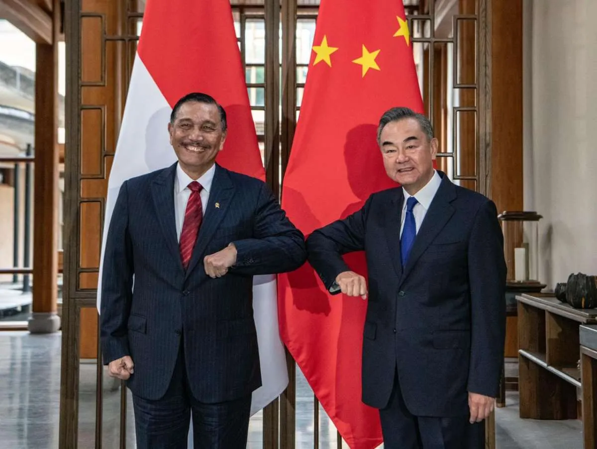 Kunjungi China, Luhut bahas sinergi hadapi pandemi corona
