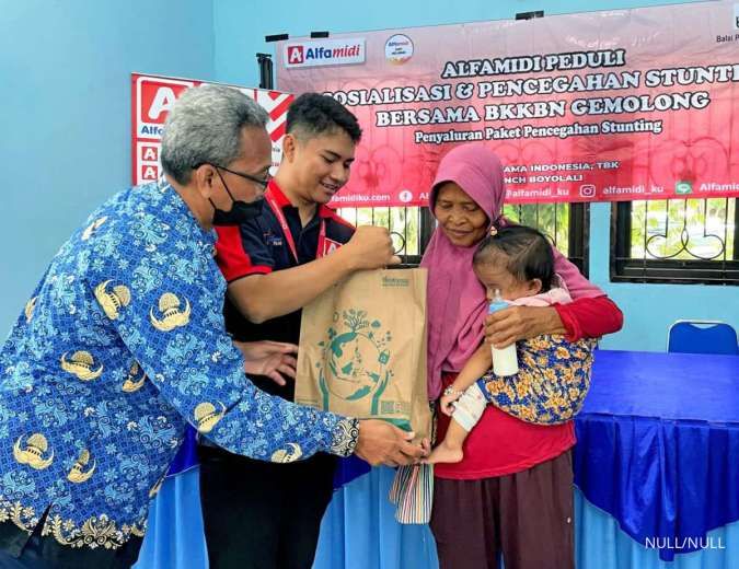 Dukung Anak Bebas Stunting, Alfamidi Salurkan 32.000 Telur