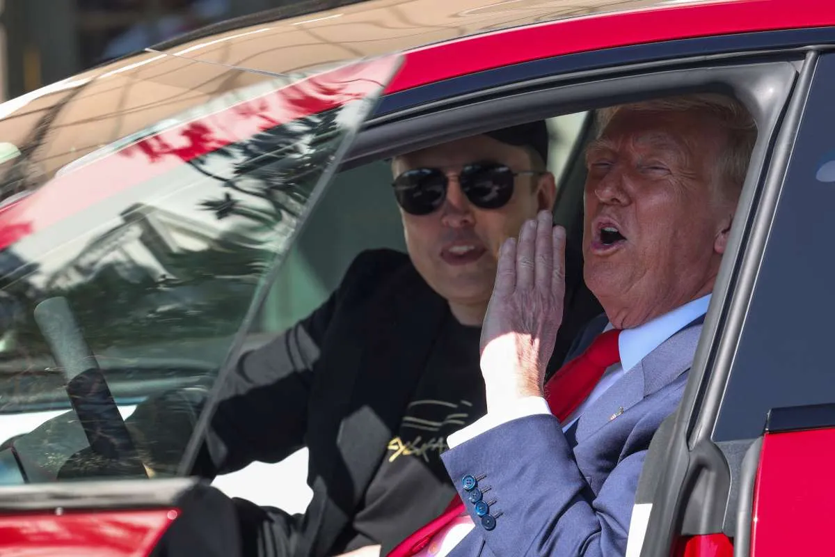 Viral Pengemudi Uber Pakai Tesla Dapat Rating Satu Bintang, Elon Musk: Ini Kejam!