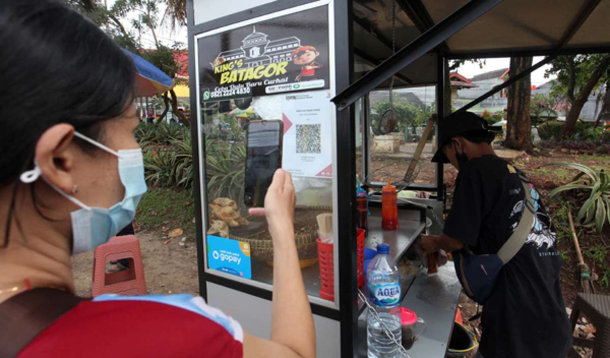 Dompet Digital Gencar Mengincar Transaksi QRIS