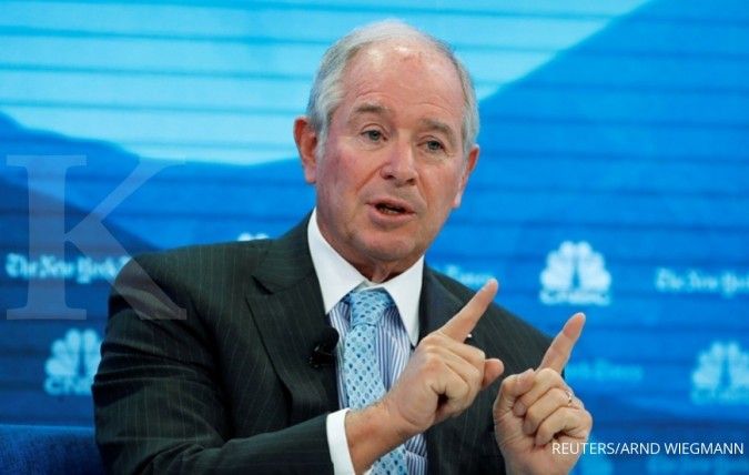 Blackstone CEO Schwarzman Received $896.7 million in Pay, and Dividends in 2023 