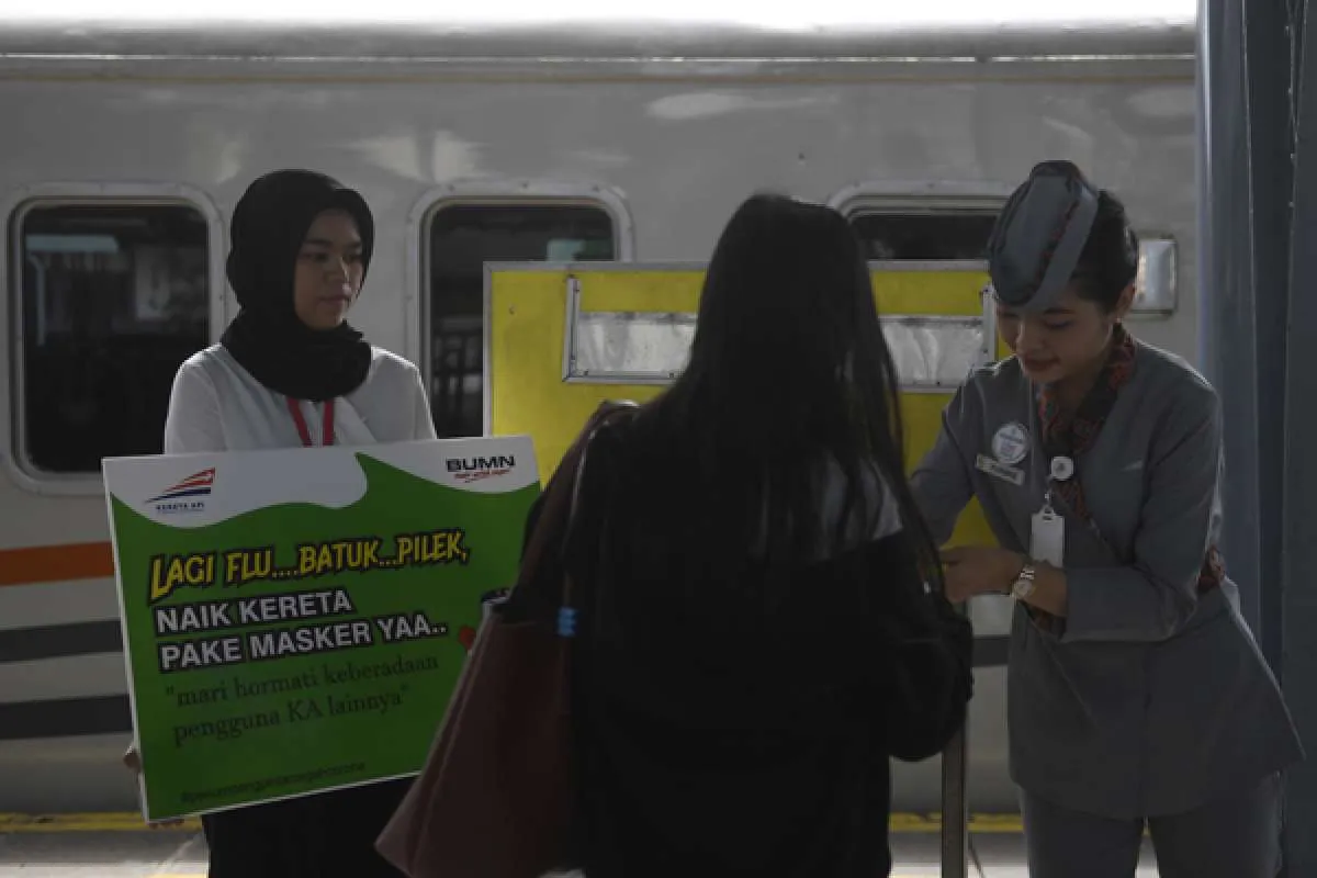 Cegah corona, penumpang bersuhu tubuh di atas 38 derajat celcius dilarang naik kereta