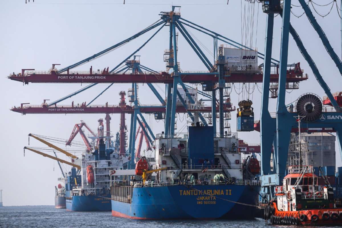 Harga Komoditas Anjlok, Penerimaan Negara Terancam Jeblok
