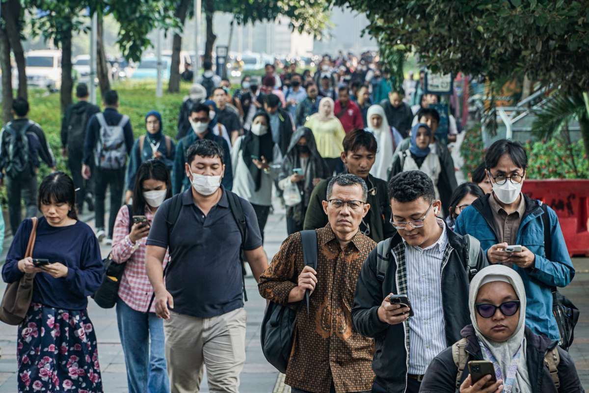 Kebijakan WFH bagi ASN, Belum Menjadi Game Changer Bagi Emiten Telko dan GOTO