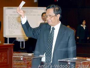 Mahfud MD Ketua Mahkamah Konstitusi Baru