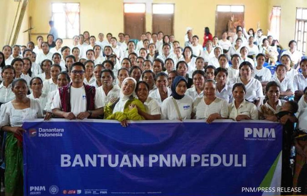 PNM Peduli Hadirkan Trauma Healing untuk Dukung Nasabah Flores NTT Kembali Bangkit