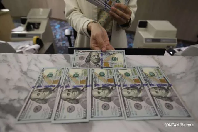 Dollar Rebounds with CPI Data in Line, Bankers Back Powell