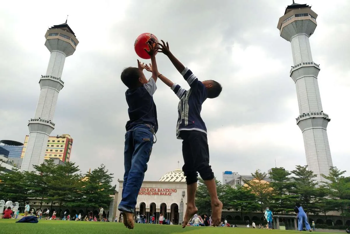 Prakiraan Cuaca Jabar: BMKG Rilis Peringatan Hujan Lebat Hari Sabtu (31/1)