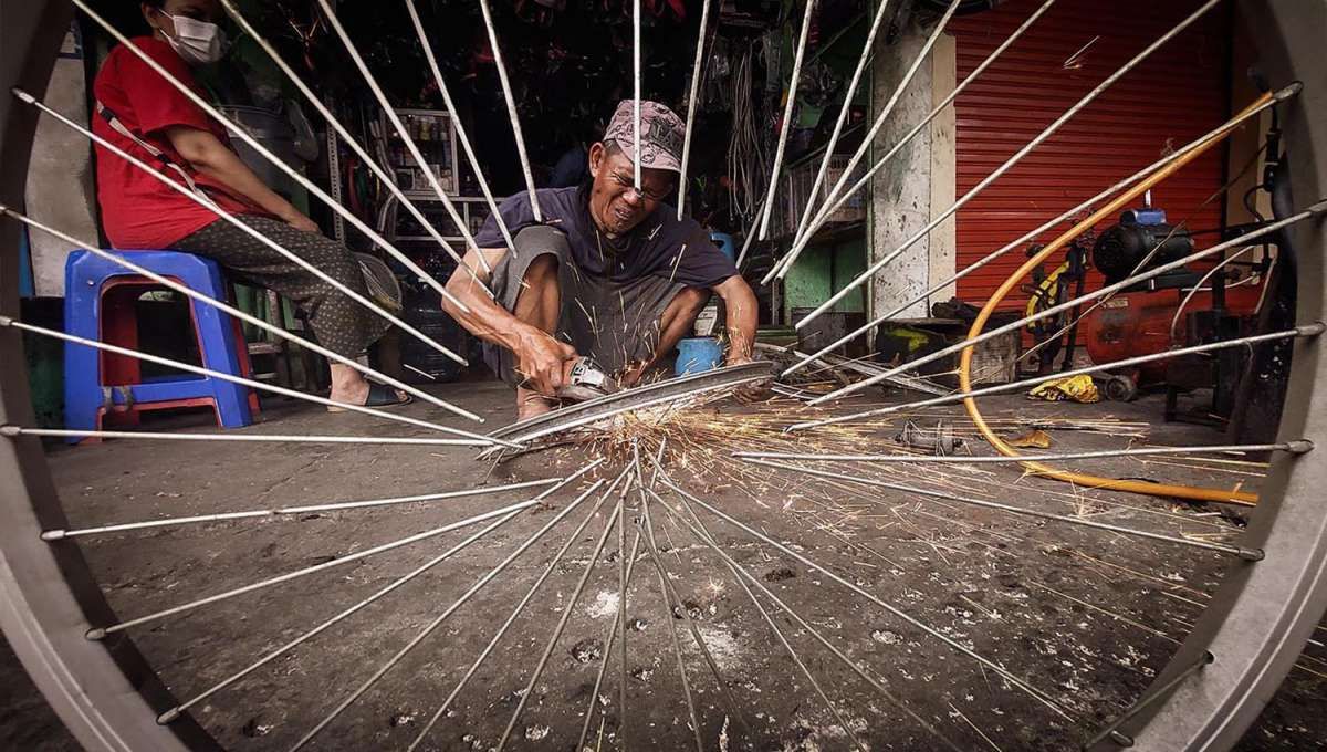 Usaha Reparasi dan Modifikasi Beragam Jenis Sepeda 