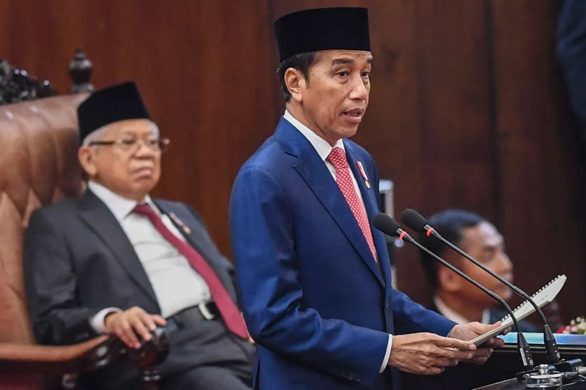 Jokowi Targetkan Angka Kemiskinan Turun Jadi 6,5% di 2024, Ekonom: Terlalu Ambisius